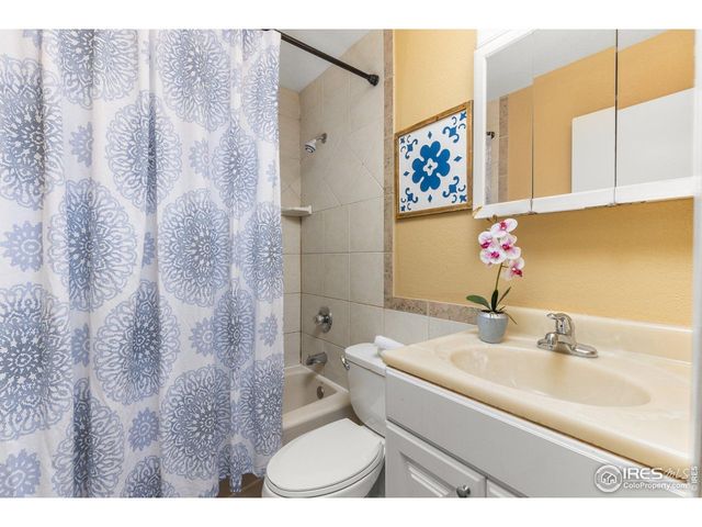 3030 Oneal Pkwy R-18, Boulder, CO 80301