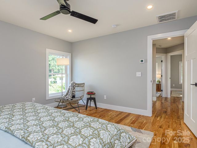 61 Vandalia Avenue, Asheville, NC 28806