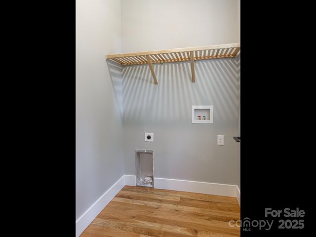 61 Vandalia Avenue, Asheville, NC 28806