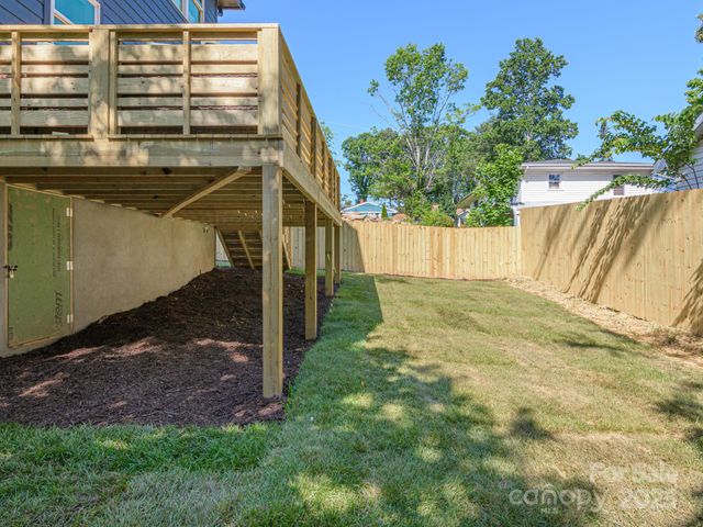 61 Vandalia Avenue, Asheville, NC 28806