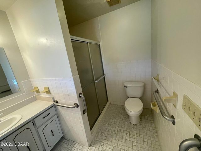 524 Pelican Bay Drive, Daytona Beach, FL 32119