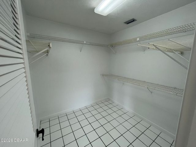 524 Pelican Bay Drive, Daytona Beach, FL 32119