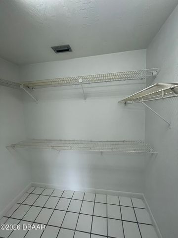 524 Pelican Bay Drive, Daytona Beach, FL 32119