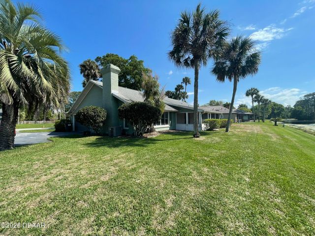 524 Pelican Bay Drive, Daytona Beach, FL 32119