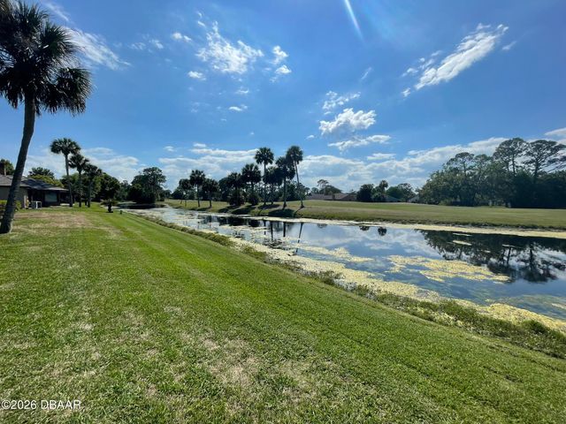 524 Pelican Bay Drive, Daytona Beach, FL 32119