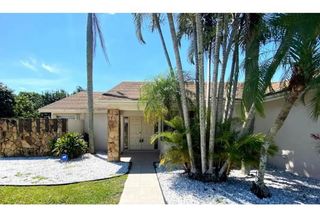 9811 Majorca Pl, Boca Raton, FL 33434