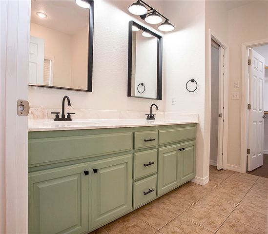 126 Salmon Lane, Russellville, AR 72802