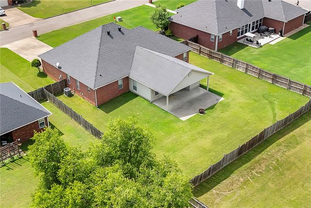 126 Salmon Lane, Russellville, AR 72802