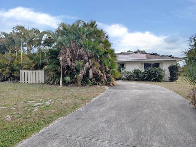 142 N Naranja Avenue, Port St. Lucie, Port St Lucie, FL 34983