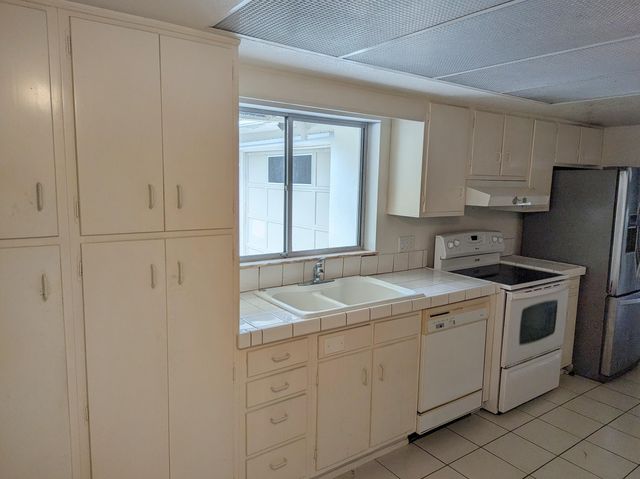 142 N Naranja Avenue, Port St. Lucie, Port St Lucie, FL 34983