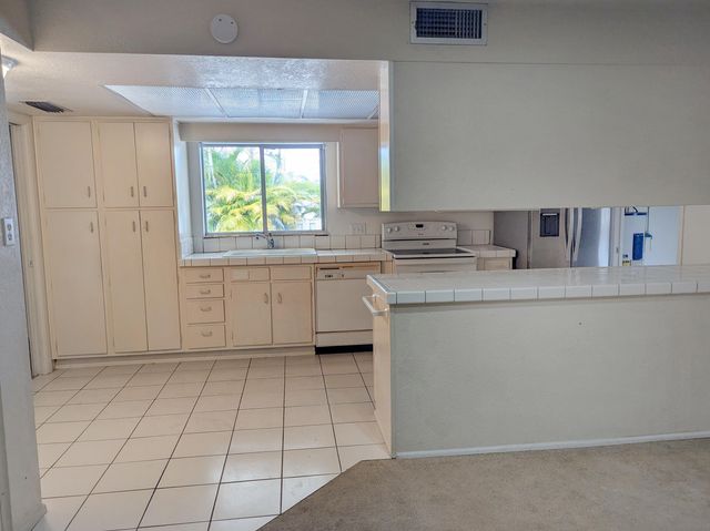 142 N Naranja Avenue, Port St. Lucie, Port St Lucie, FL 34983