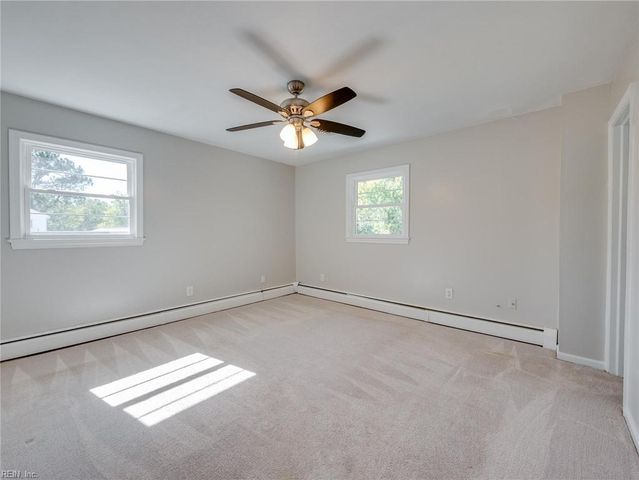 111 Charlton DR, Hampton, VA 23666