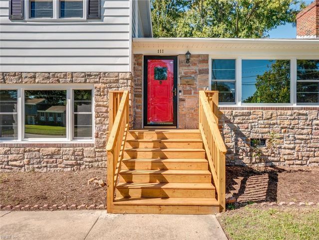 111 Charlton DR, Hampton, VA 23666