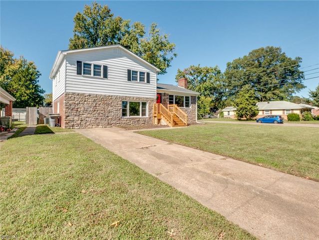 111 Charlton DR, Hampton, VA 23666
