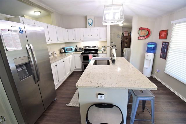 331 Whispering Trail, Gun Barrel City, TX 75156