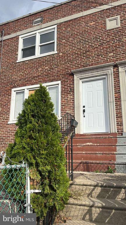 402 S 30TH ST, Camden, NJ 08105