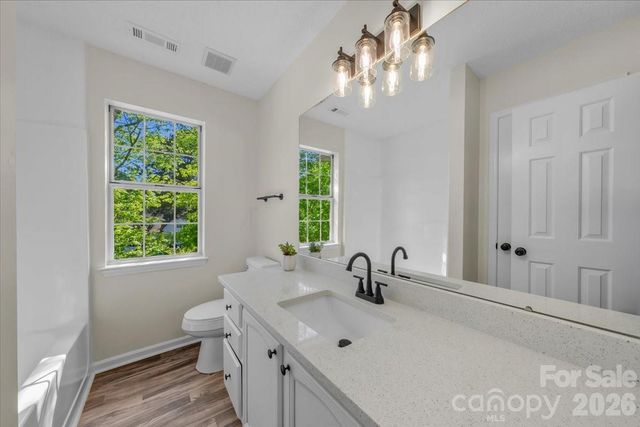 3120 Terra Glen Court, Matthews, NC 28105