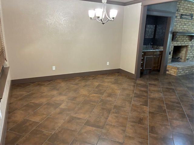 5617 Ridgerock Road, Fort Worth, TX 76132