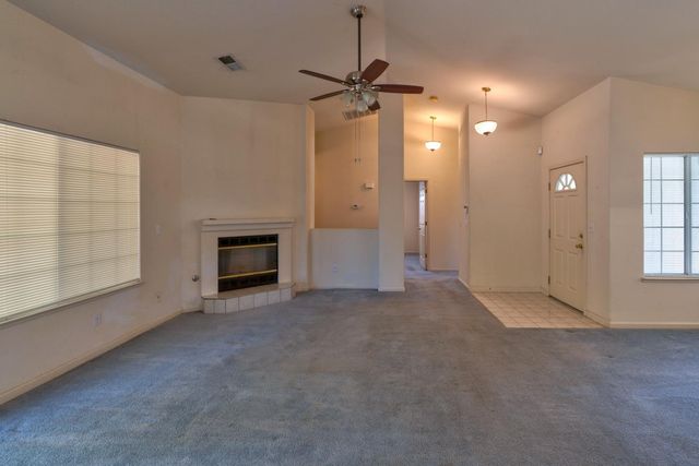 205 Clipper Court, Atwater, CA 95301