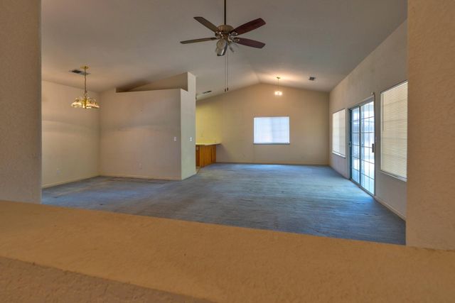 205 Clipper Court, Atwater, CA 95301