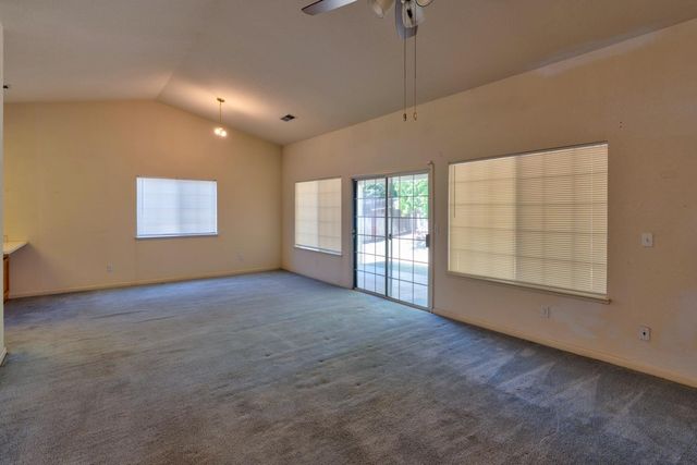 205 Clipper Court, Atwater, CA 95301