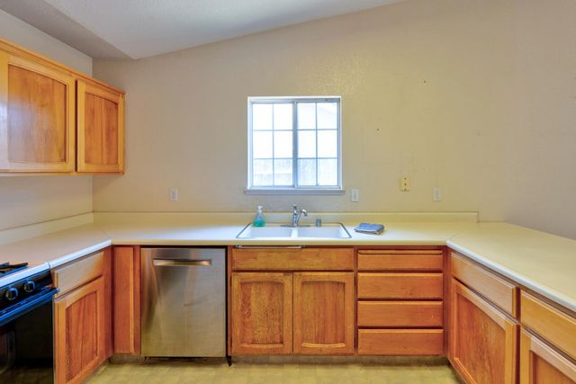 205 Clipper Court, Atwater, CA 95301