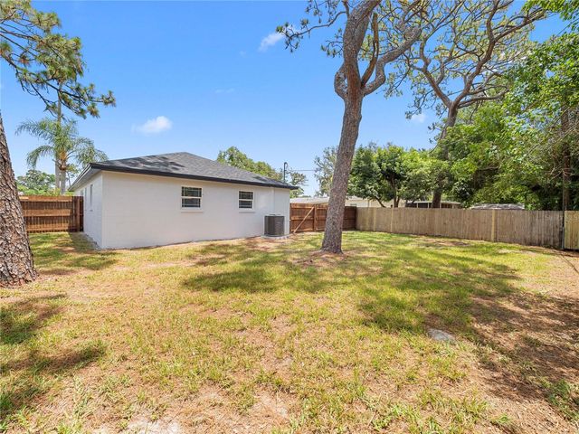 306 FLORAL DRIVE, Tampa, FL 33613