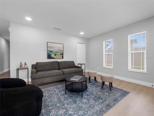 306 FLORAL DRIVE, Tampa, FL 33613