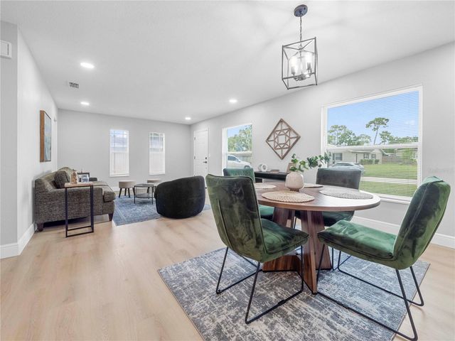 306 FLORAL DRIVE, Tampa, FL 33613