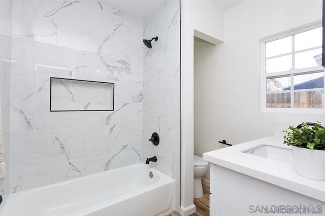 1015 Hoover Ave, National City, CA 91950