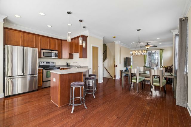 515 Saint Jules Ln, Nashville, TN 37211