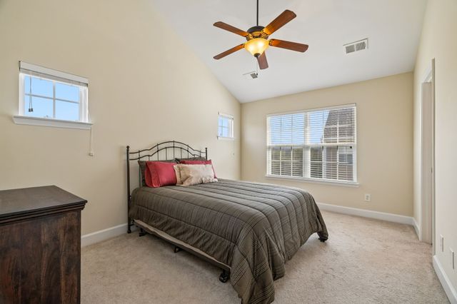 515 Saint Jules Ln, Nashville, TN 37211