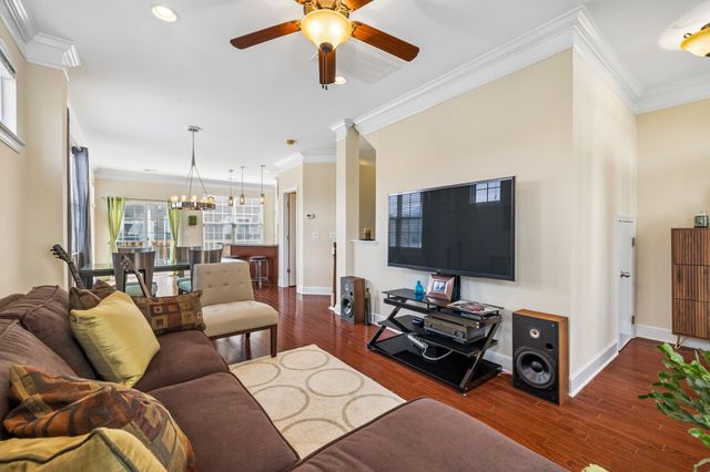 515 Saint Jules Ln, Nashville, TN 37211