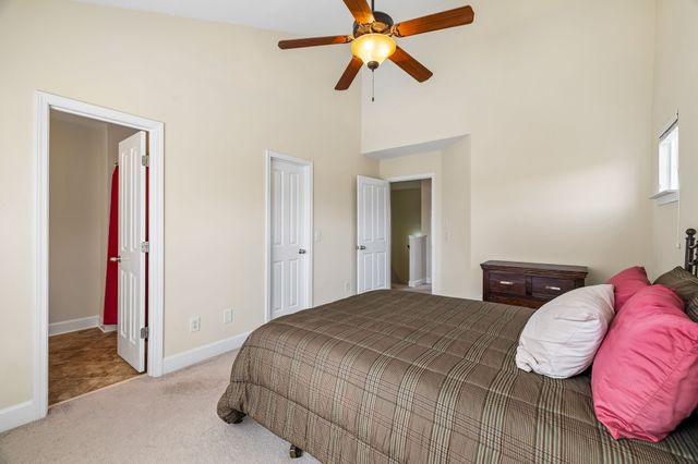 515 Saint Jules Ln, Nashville, TN 37211