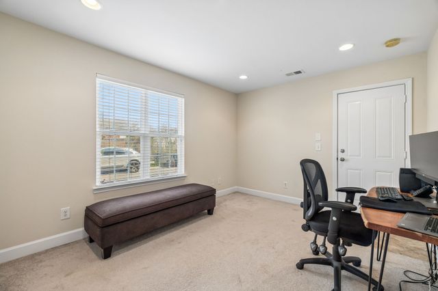 515 Saint Jules Ln, Nashville, TN 37211