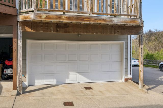 515 Saint Jules Ln, Nashville, TN 37211