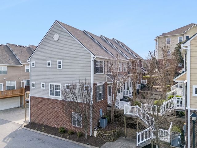 515 Saint Jules Ln, Nashville, TN 37211