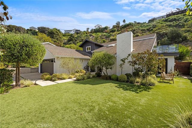 3121 Bern Drive, Laguna Beach, CA 92651