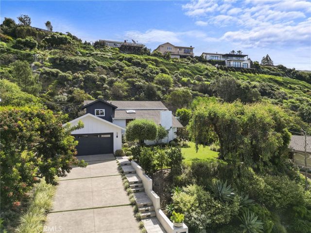 3121 Bern Drive, Laguna Beach, CA 92651