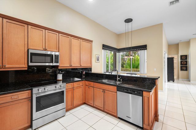 11600 NW 5th Street, Plantation, FL 33325