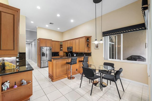 11600 NW 5th Street, Plantation, FL 33325