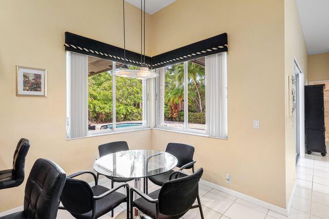 11600 NW 5th Street, Plantation, FL 33325