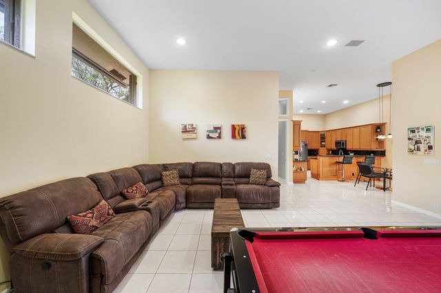 11600 NW 5th Street, Plantation, FL 33325