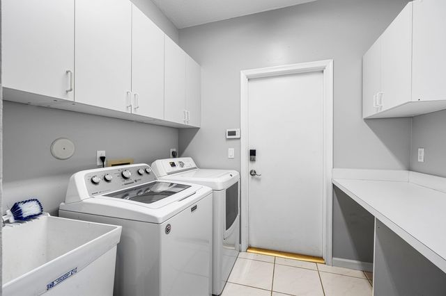11600 NW 5th Street, Plantation, FL 33325