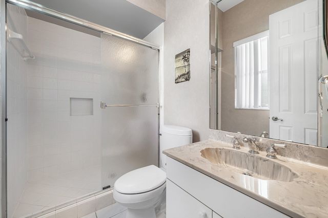 11600 NW 5th Street, Plantation, FL 33325