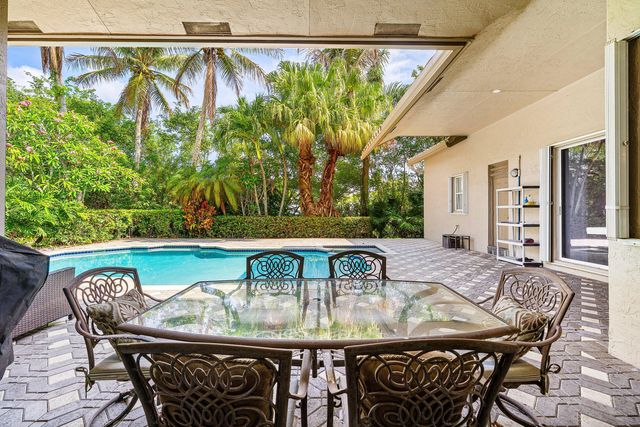 11600 NW 5th Street, Plantation, FL 33325