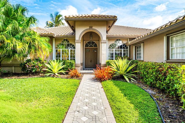 11600 NW 5th Street, Plantation, FL 33325