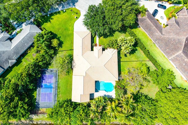 11600 NW 5th Street, Plantation, FL 33325