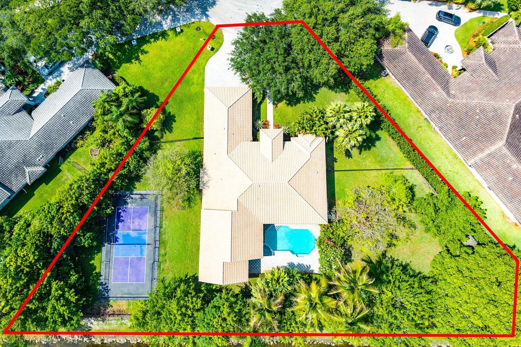 11600 NW 5th Street, Plantation, FL 33325