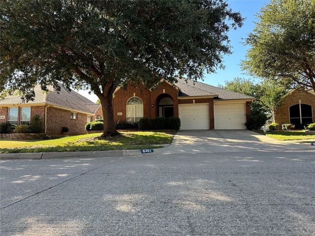 6367 Estates Lane, Fort Worth, TX 76137